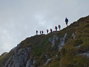 67 Non scendiamo dal canalone, ma scendiamo verso il 101